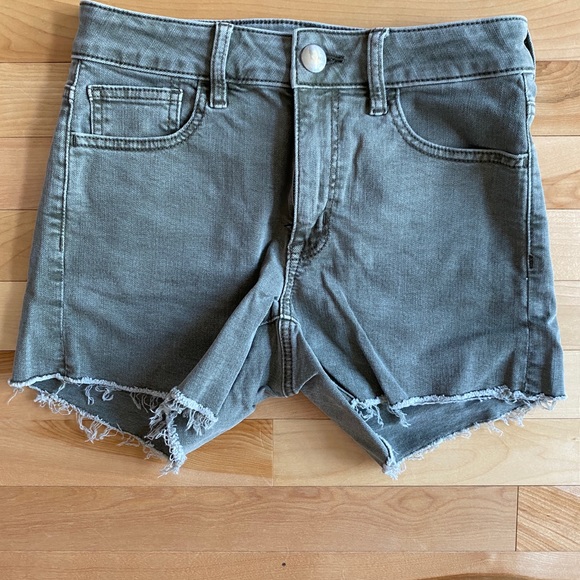 AE shorts - Picture 1 of 2